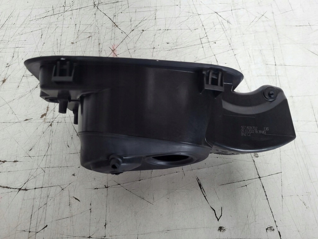 фото №5, Кришка заливної пального skoda octavia iv kombi