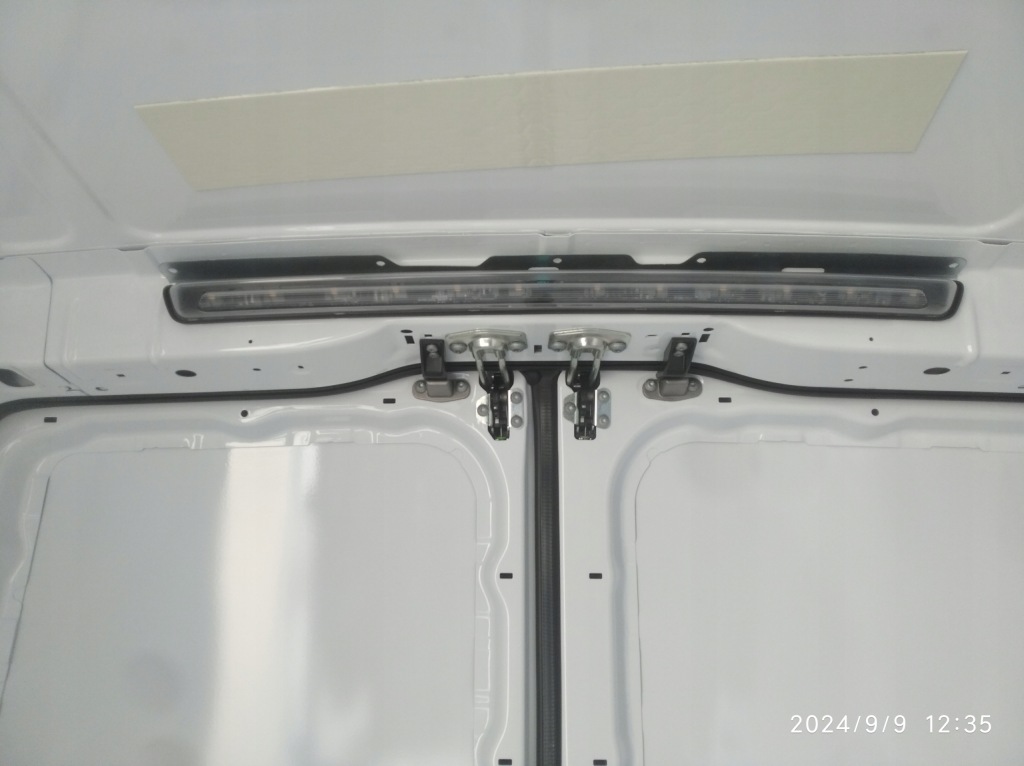 фото №1, Лампа led освещение mercedes vito a 447 820 0439