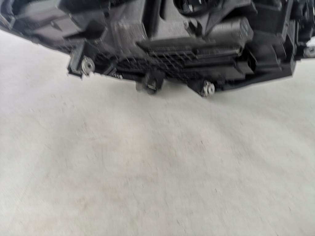 фото №5, Bmw 2 f45 lci lift-lampa full led адаптивный корпус