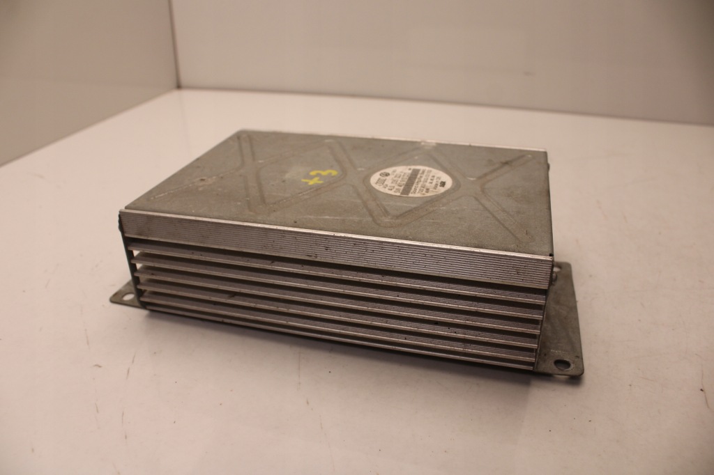 Купити Audi q7 4l 05r- підсилювач аудіо радіо ask 4l0035223