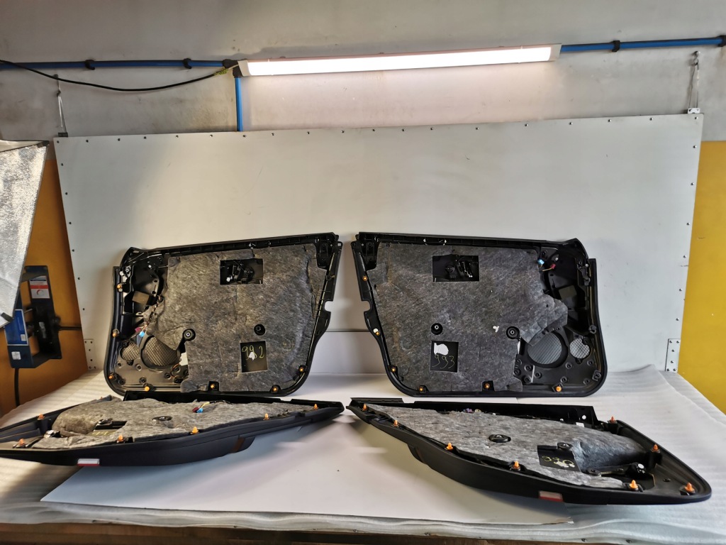 E-klasa w212 оббивка обшивки led перед задній p/l Доставка