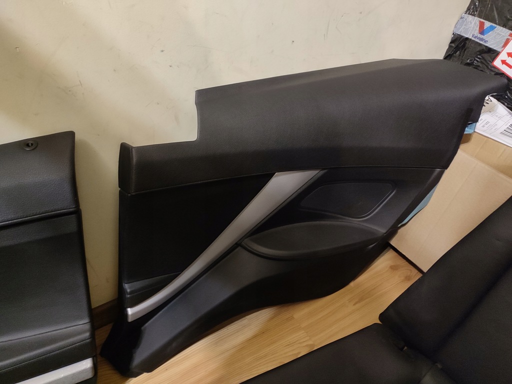 фото №3, Обшивки обивка дверь bmw f13 f12