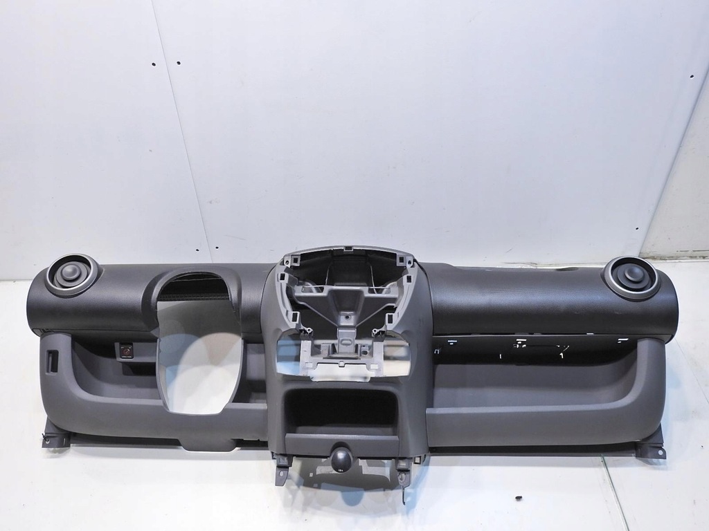 фото №8, Приборная панель приборная консоль toyota aygo i