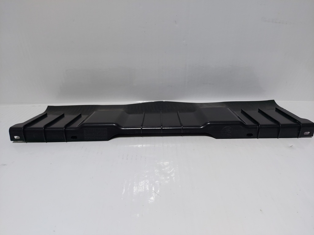 фото №7, Нижняя воздуховод радиатора, впуск воздуха alfa romeo giulia stelvio 2.0