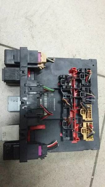 фото №1, Модуль 3c0937049h vw passat b6