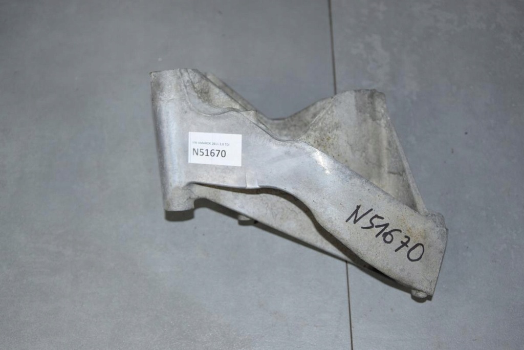 фото №1, Vw amarok кронштейн кронштейн 03l199307