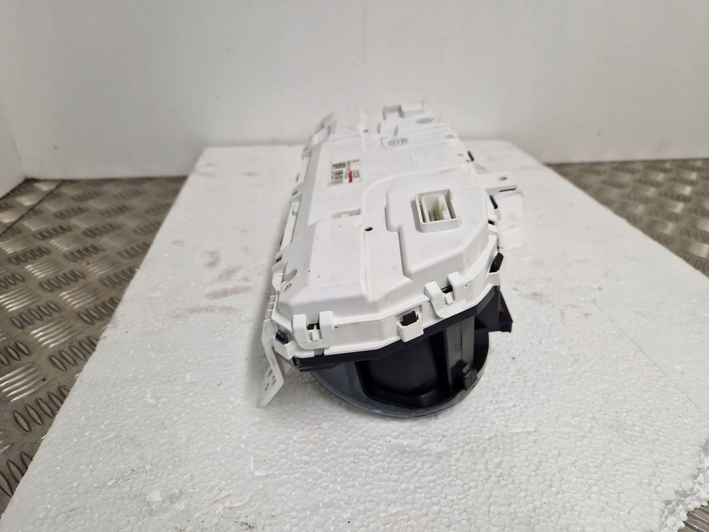 фото №5, Citroen c4 aircross 2015 лічильник / спідометр