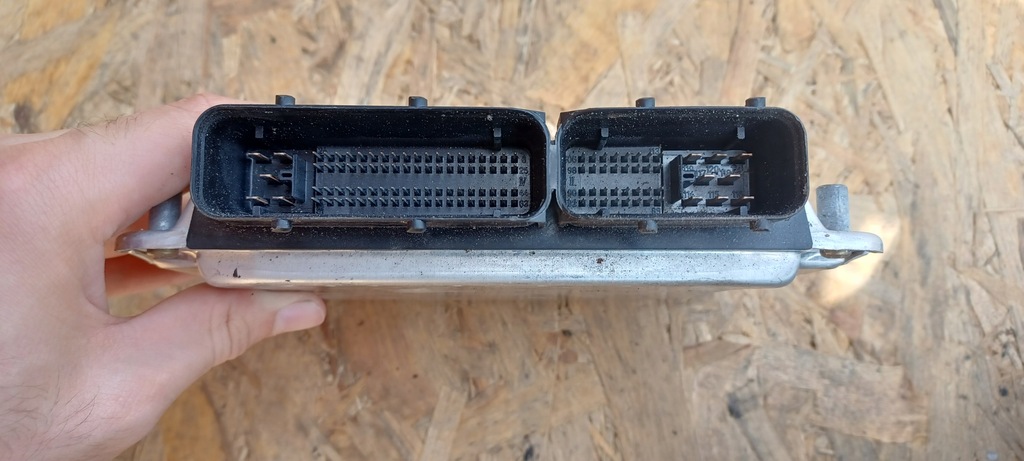 фото №3, Бортовой компьютер audi a6 c5 2.5 tdi