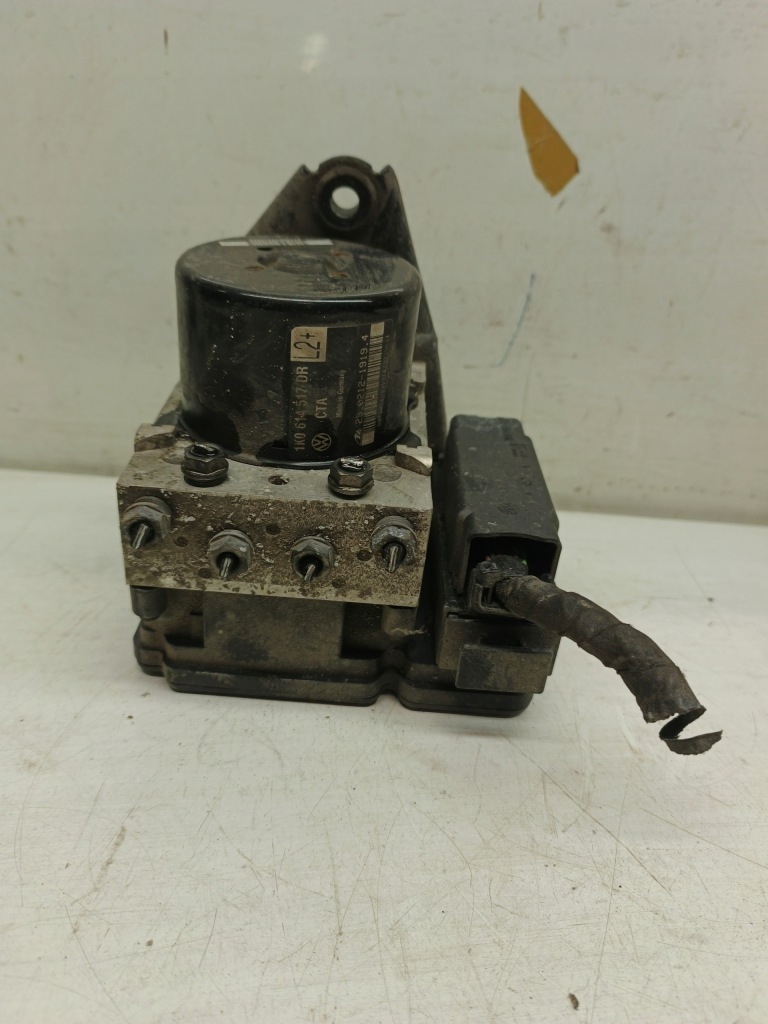 Купить Насос abs volkswagen golf