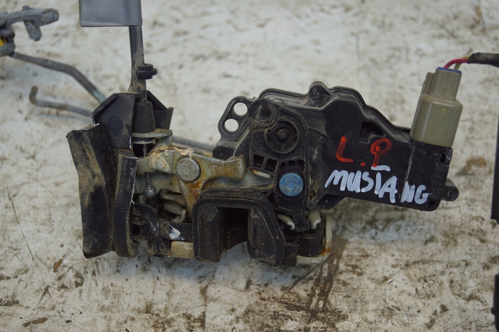 фото №3, Замок дверь левый перед ford mustang v