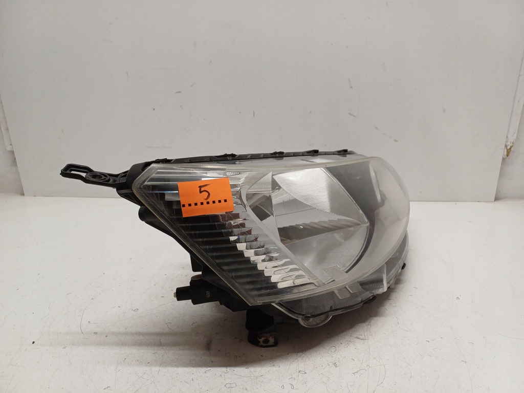 фото №11, Nissan nv200 09- лампа правая перед