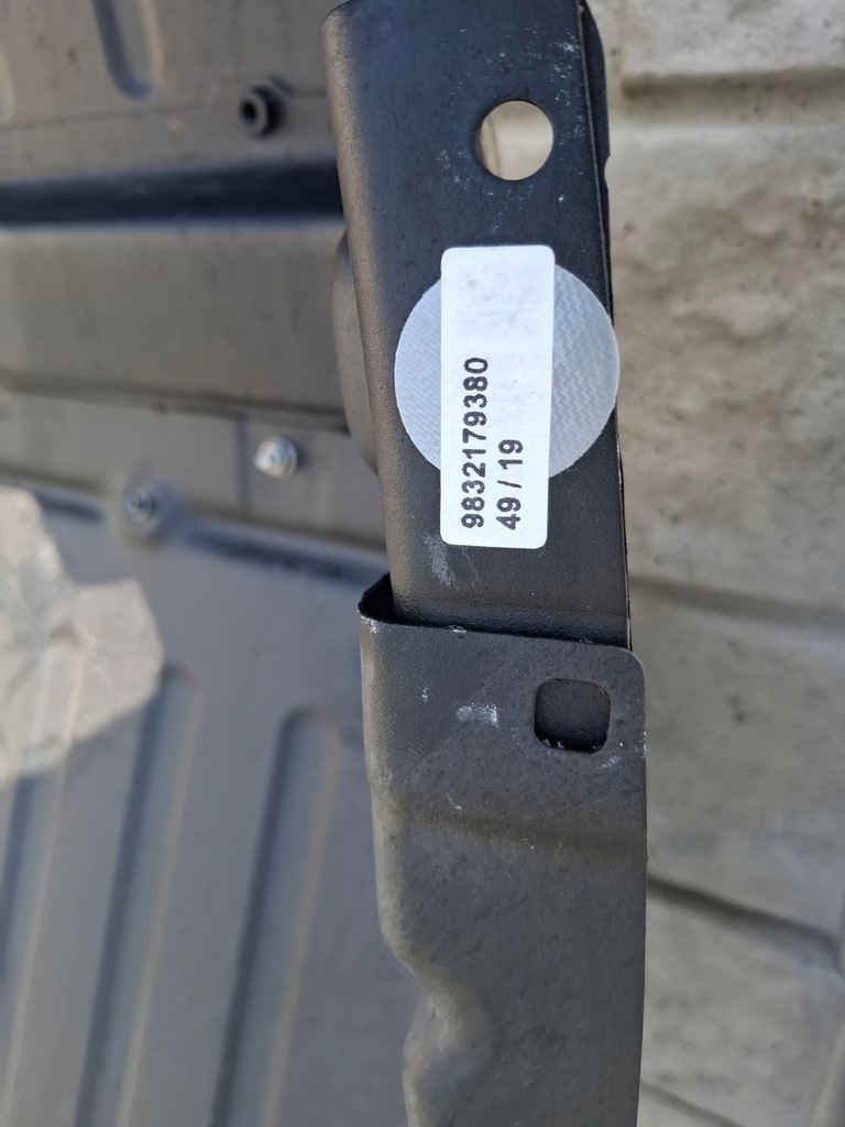 фото №8, Стіна перегородкова решітка combo e partner berlingo iv 18- #7333