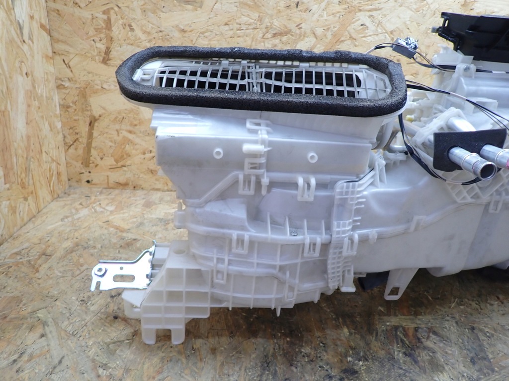 фото №8, Отопитель lexus is iii 200t 300 po lift 18 europa 87010-53231 87050-53191