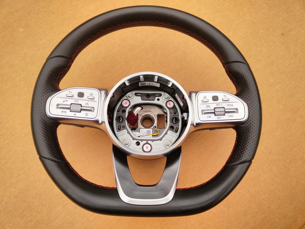 фото №1, Mercedes gla ii h247 воздуховод кожаный лепестки переключения a0050004599