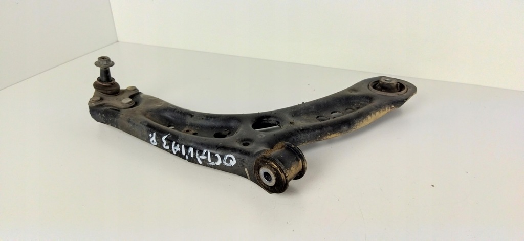 фото №1, Skoda octavia iii рычаг правый перед передний