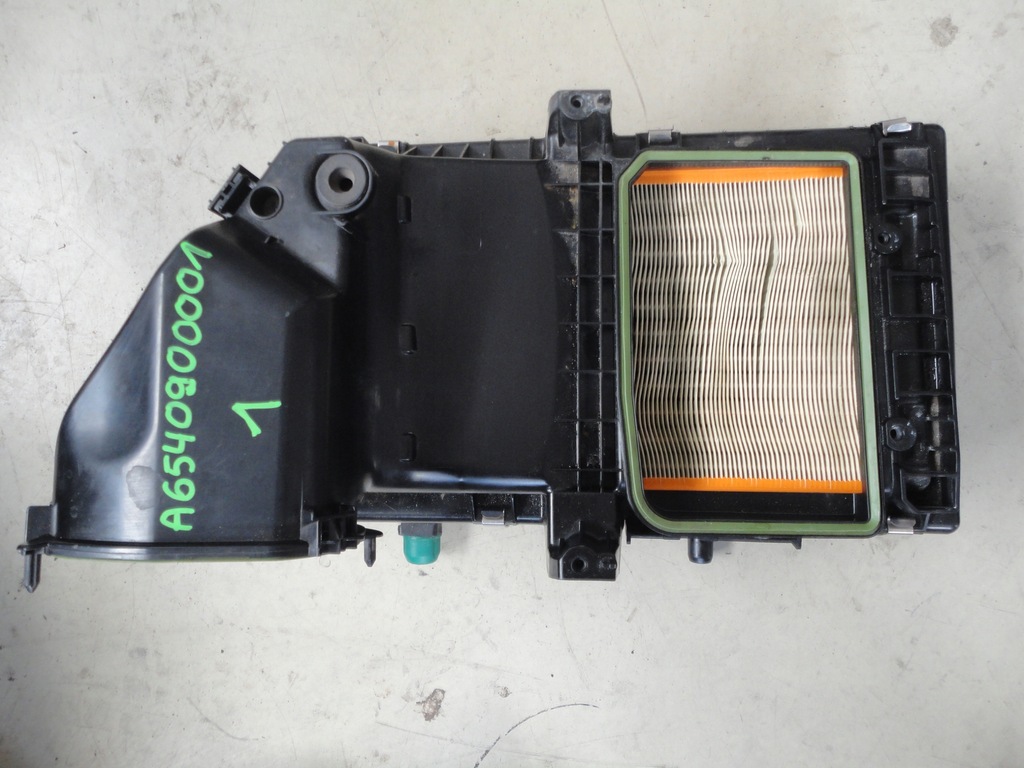 фото №10, Труба воздухозаборник mercedes e200 e220 w213 2.0 2.2 cdi