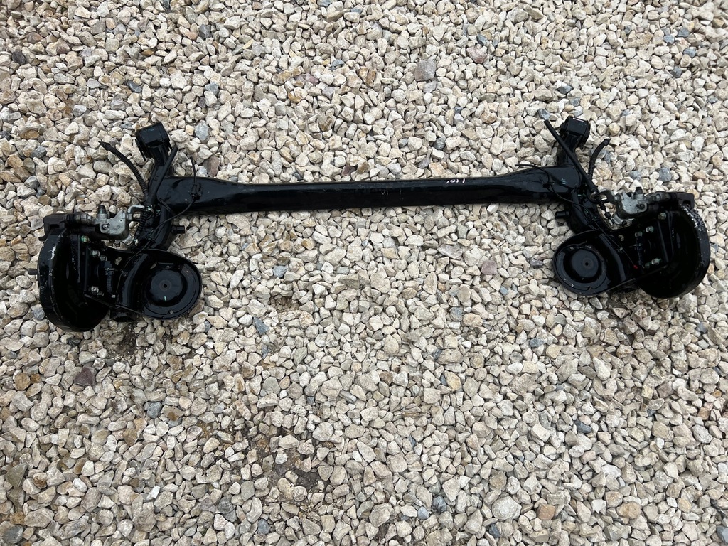 фото №1, Hyundai i10 i балка oś задняя задняя идеальное состояние 2010r