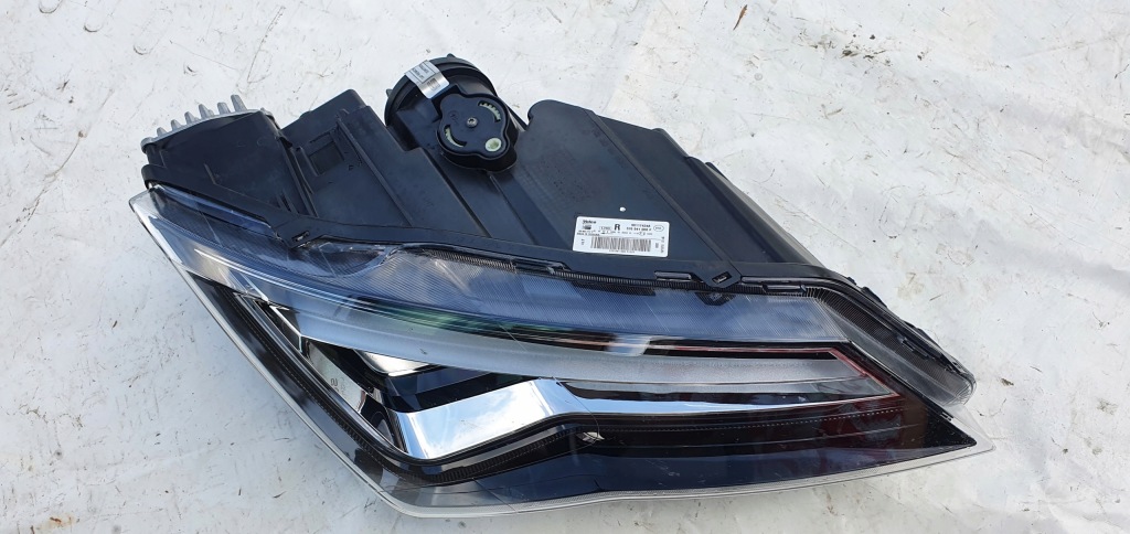 Фара передня правий перед seat ateca full led Ціна