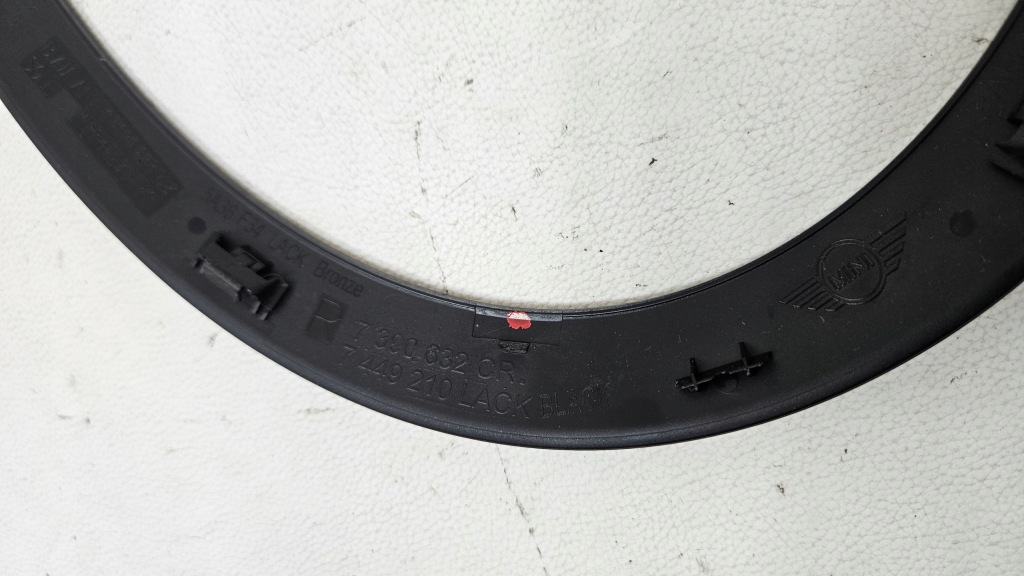 Хром капот лівий правий емблема mini f55 f56 f57 7300632cr Зі Шроту