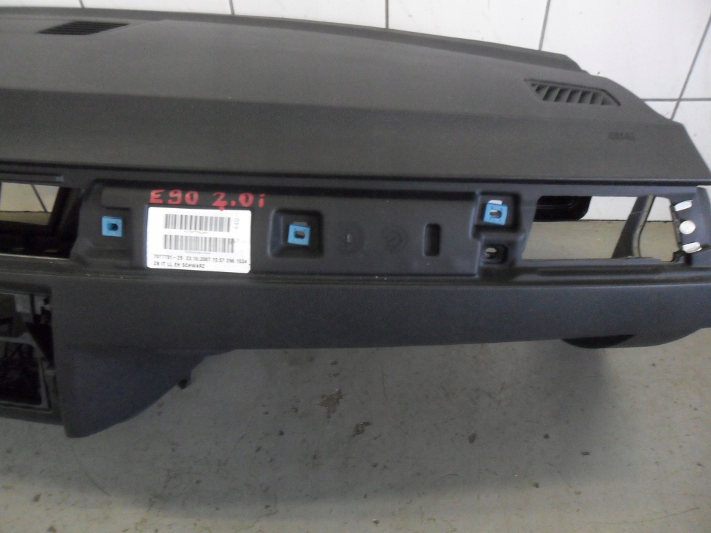 фото №9, Bmw 3 e90 08 консоль приборная панель приборная ремни натяжители перед подушки безопасности europa
