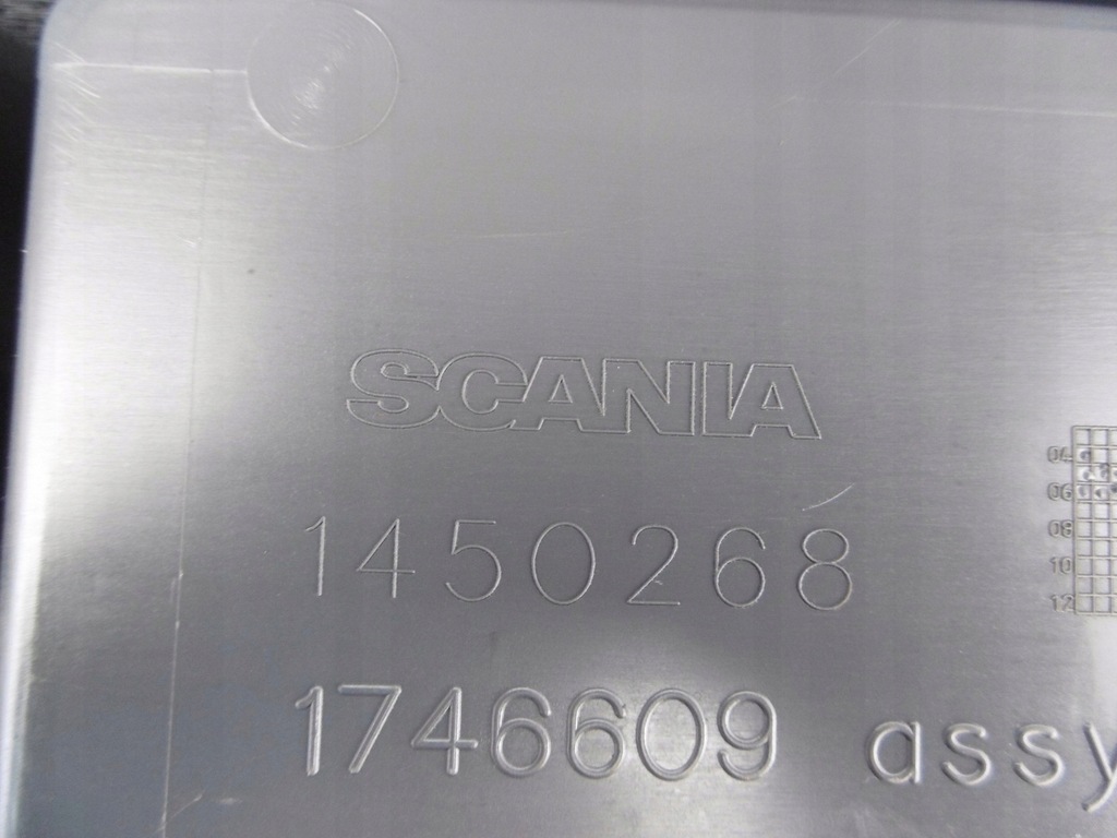 фото №10, Полка правая левая бардачок кровать кабины 1450268 scania r 1746610