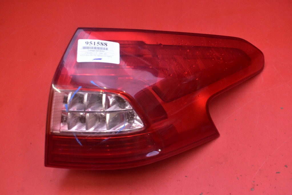 фото №1, Лампа левая задняя задняя 9681074080 citroen c5 ii x7 iii kombi 08-17