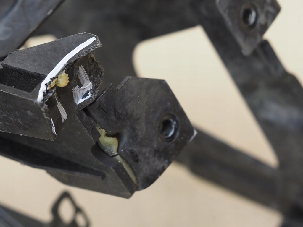 Купить Панель фары кронштейн кронштейн поперечина bmw 5 gt f07 левое  51647200777