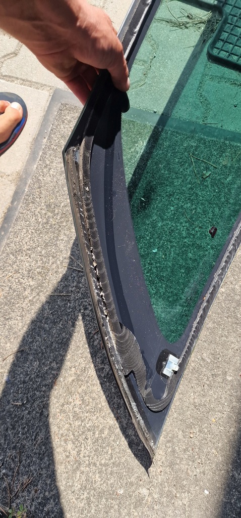 фото №5, Стекло левый задняя левая задняя citroen ds3 кузовная