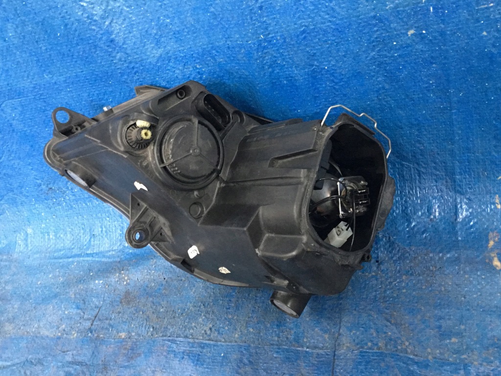 фото №5, Vw eos права лампа передня