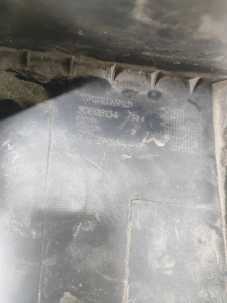 фото №6, Volvo xc90 2007 задня сторона права молдинг pod фара задня