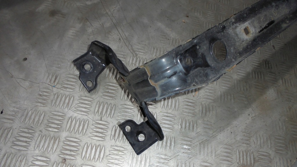 фото №7, Опора основание радиатора volvo v40 ii d2 2014