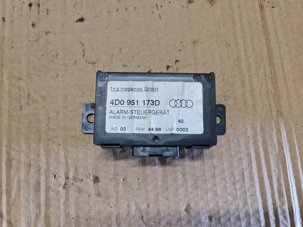 фото №1, Модуль сигналізація audi a8 d2 4d0951173d