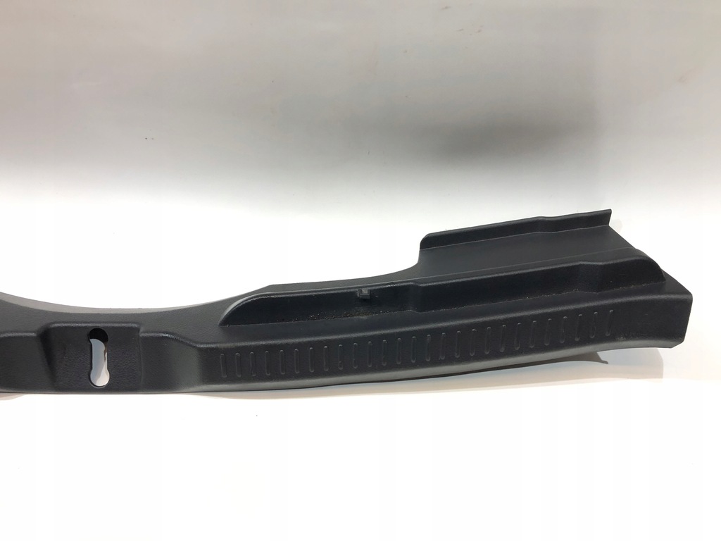 фото №4, Toyota verso lift захист поріг багажника 2014