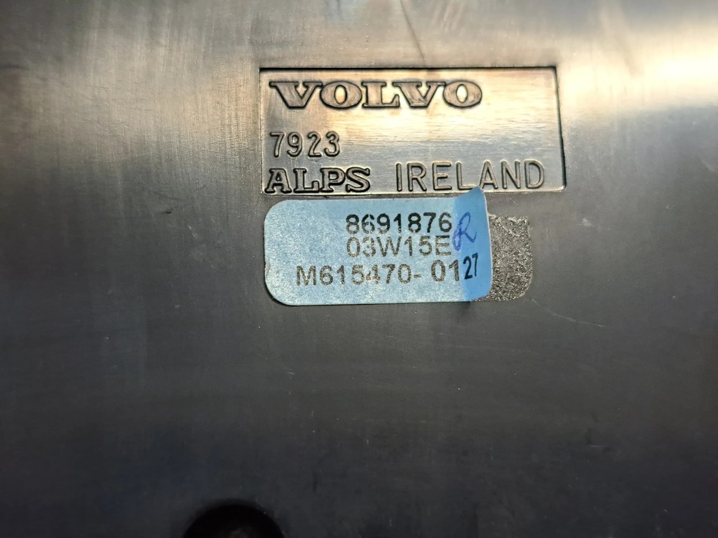 фото №7, Volvo v70 2005 панелі керування, перемикачі