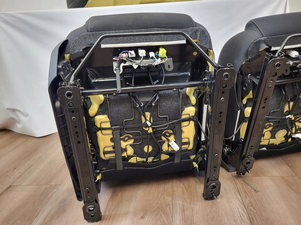 фото №8, Сиденья заднее сиденье комплект nissan qashqai j11 2017r 1.2 dig-t rbn