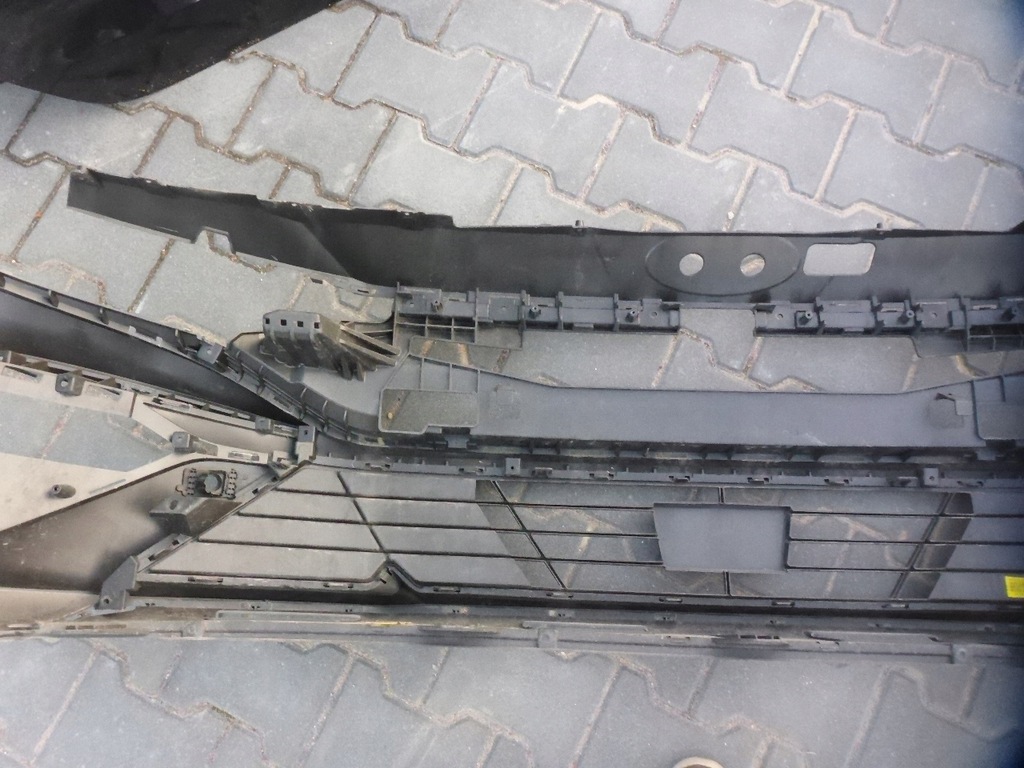 фото №12, Hyundai elantra vii lift 23- бампер передний перед оригинал