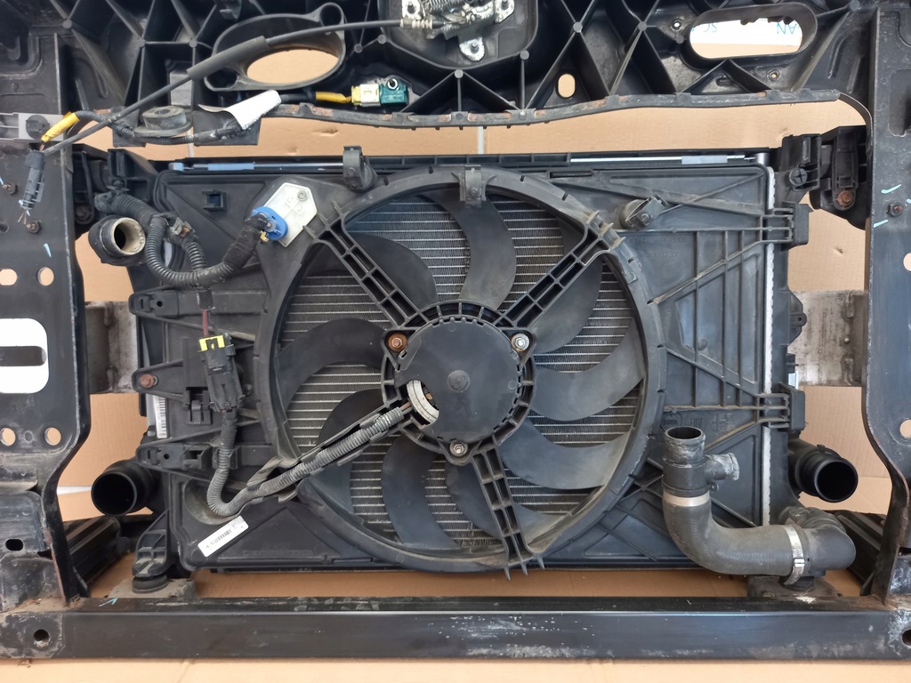 фото №8, Pas передний балка бампера комплект радиатор fiat 500l 1.3 1.6 multijet 1.4t