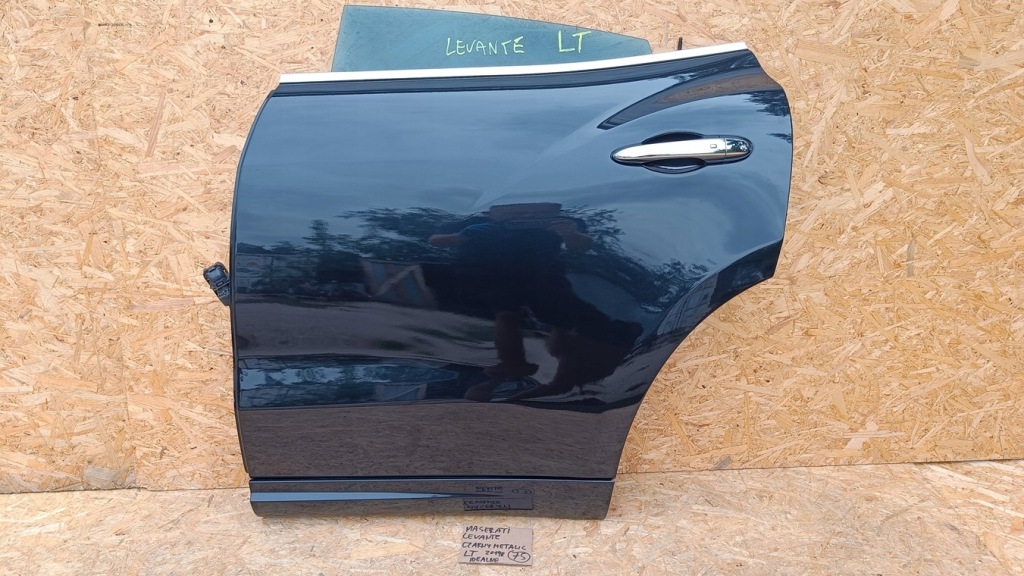 фото №1, Maserati levante двері повний лівий задня ліва 2019r idealne чорний met.