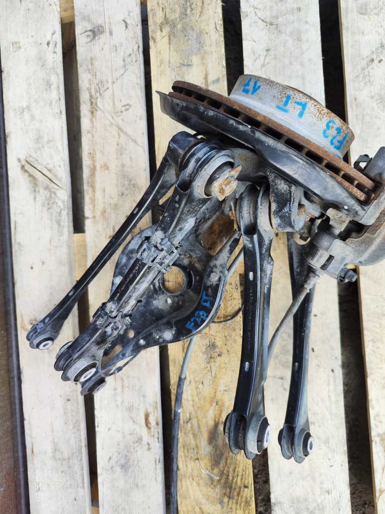 фото №1, Поворотний кулак задня ліва важелі bmw f23 f23 2017