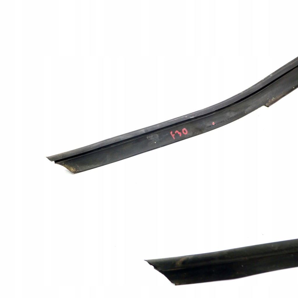 Bmw f30 f32 прокладка капот бампера перед 7255802 Київ