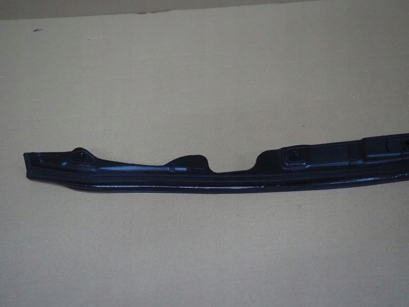 Шумоізоляція захист двері правий перед alfa romeo stelvio 50535371 Недорого