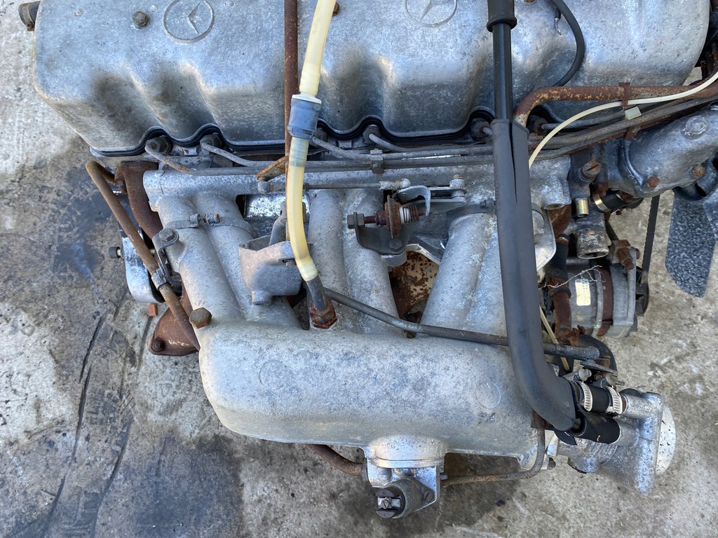 фото №12, Двигатель mercedes 2.8 m130 w108 w109 pagoda w111 w112 w113 film