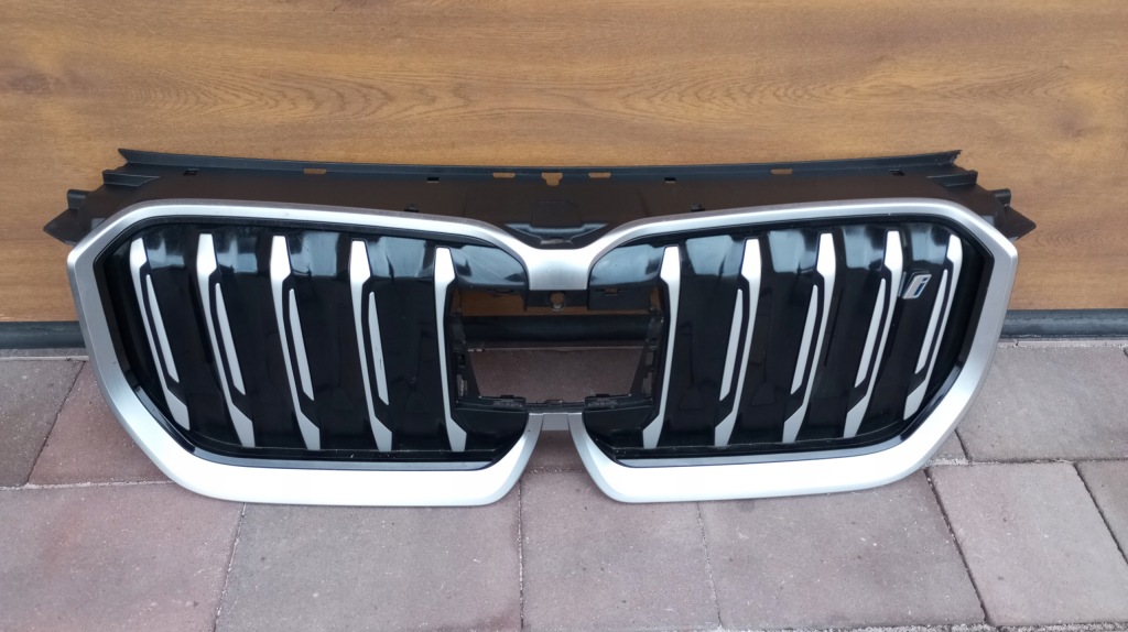 фото №1, Bmw x1 u11 ix1 u12 elektryk-----atrapa радиатора решётка радиатора 185178-1