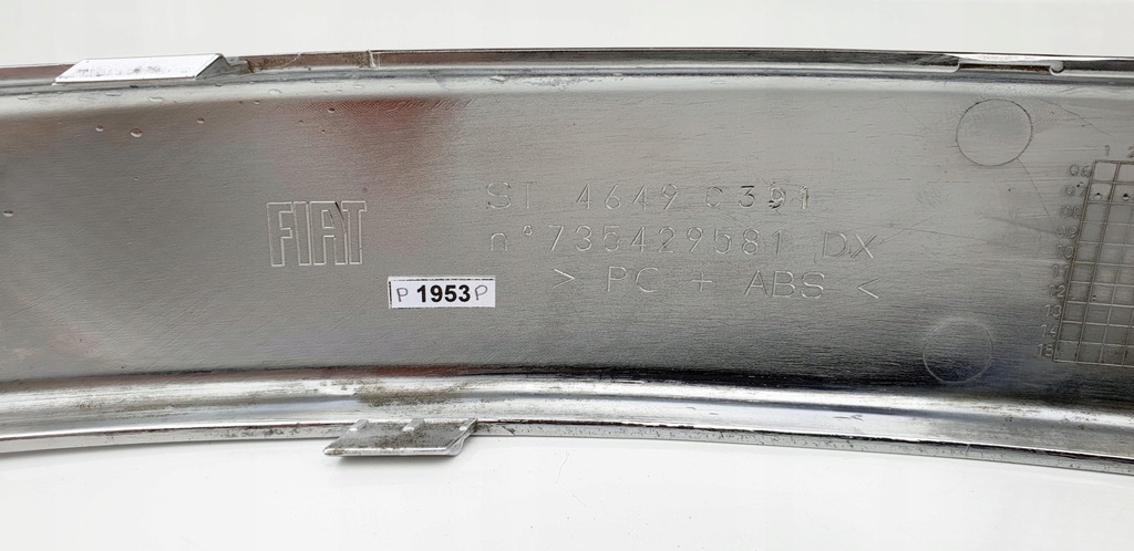 фото №16, Fiat 500 молдинг накладка хром бампера бампер перед передняя правая