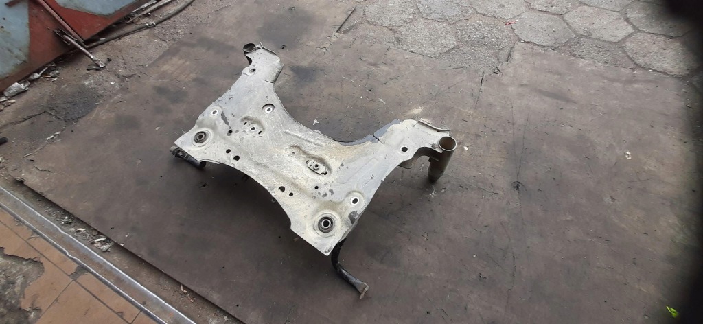 фото №8, Підрамник підрамник підрамник балка підвіска 2.0 dci renault scenic iii