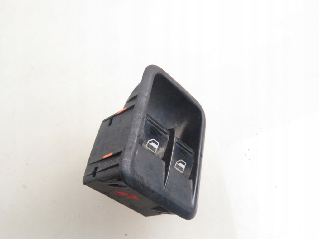 фото №8, Панель окон skoda roomster 5j 5j0867171a