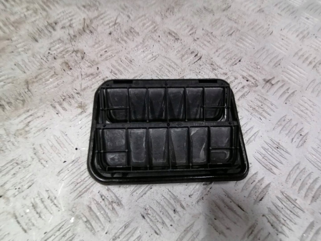 фото №2, Renault clio iv решётка вентиляционная