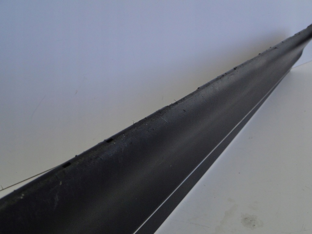 фото №9, Mercedes glb 247 x247 молдинг na дверь передние левая amg