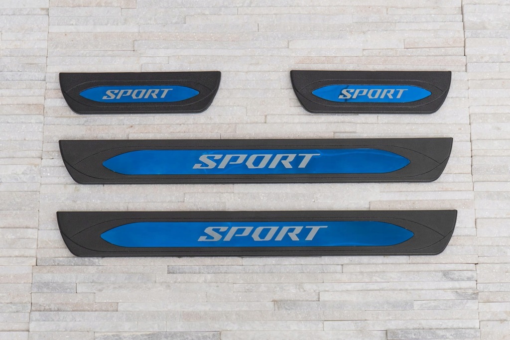 Mitsubishi asx 2010+ внутреннее накладки пороговые abs с Разборки