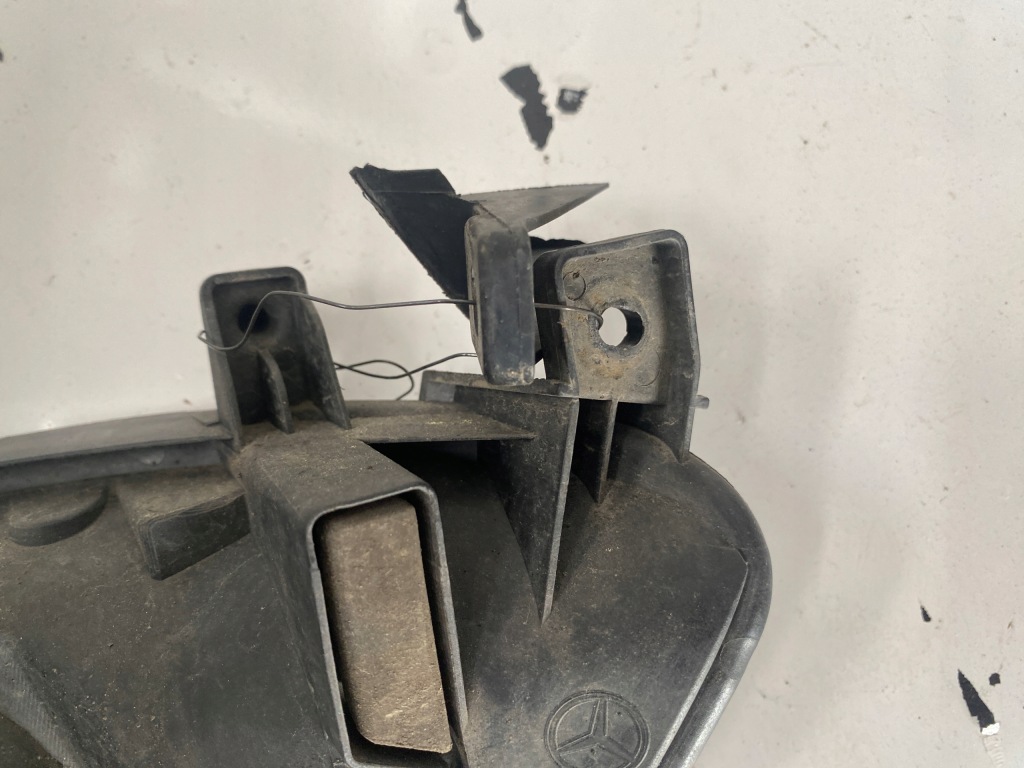 фото №8, Mercedes w221 противотуманная фара правый перед a2218200256